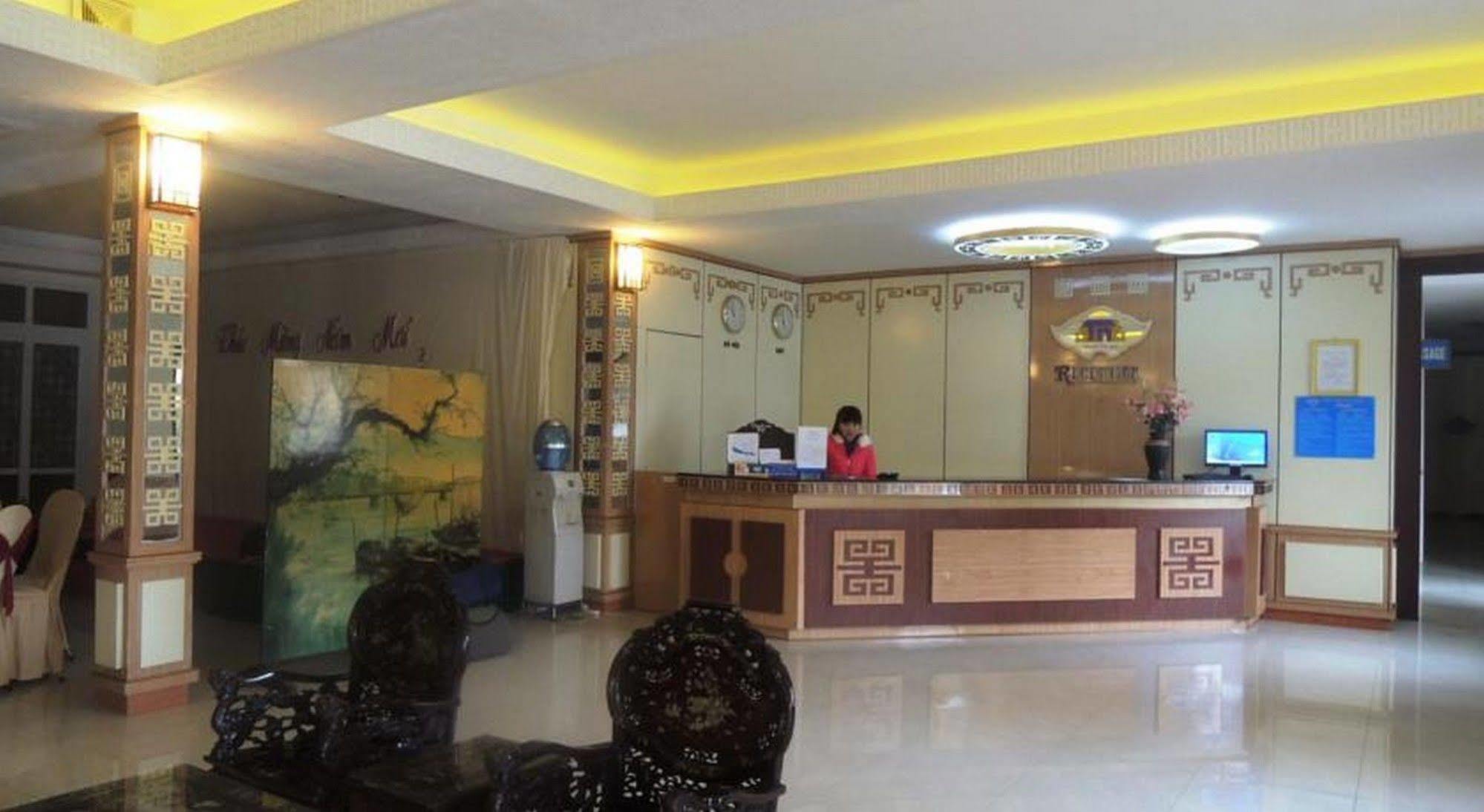 Thanh Noi Hotel Hue Exterior photo