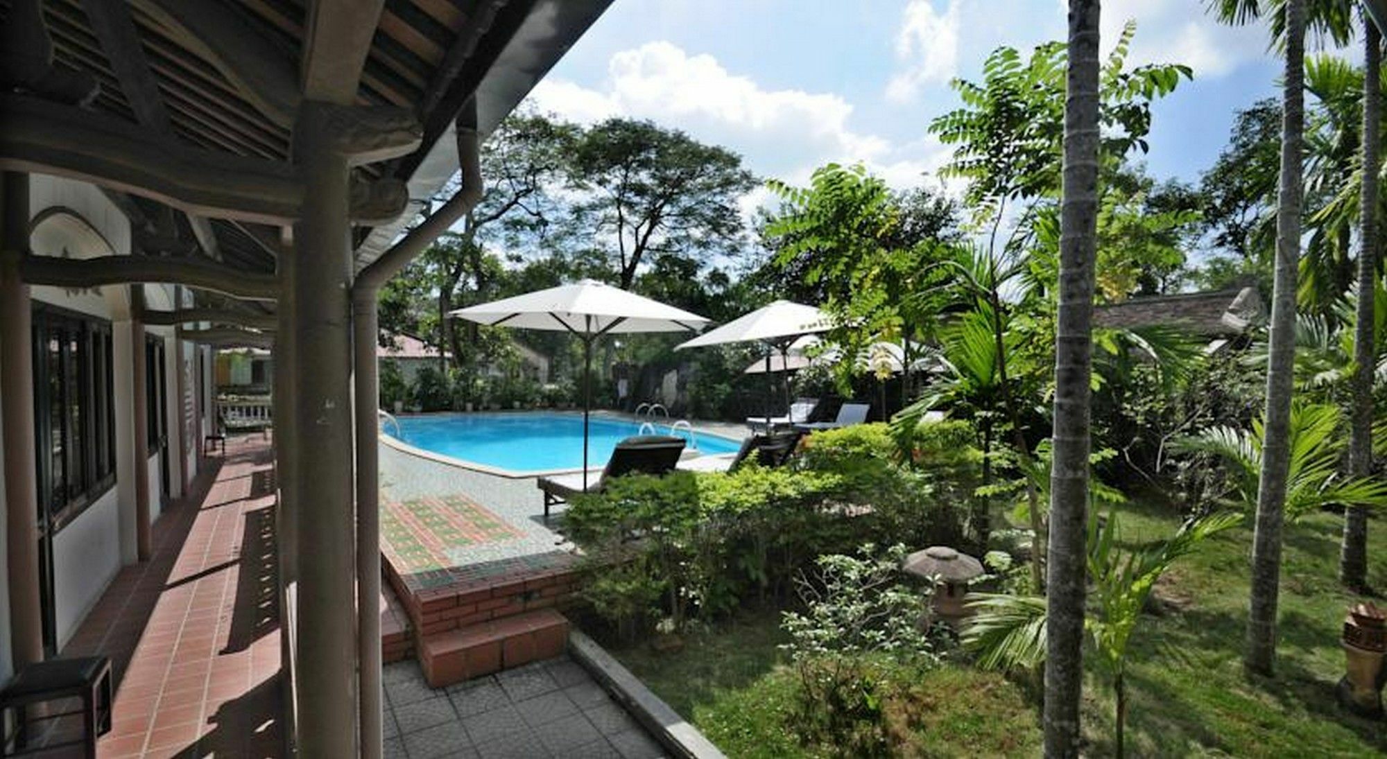 Thanh Noi Hotel Hue Exterior photo